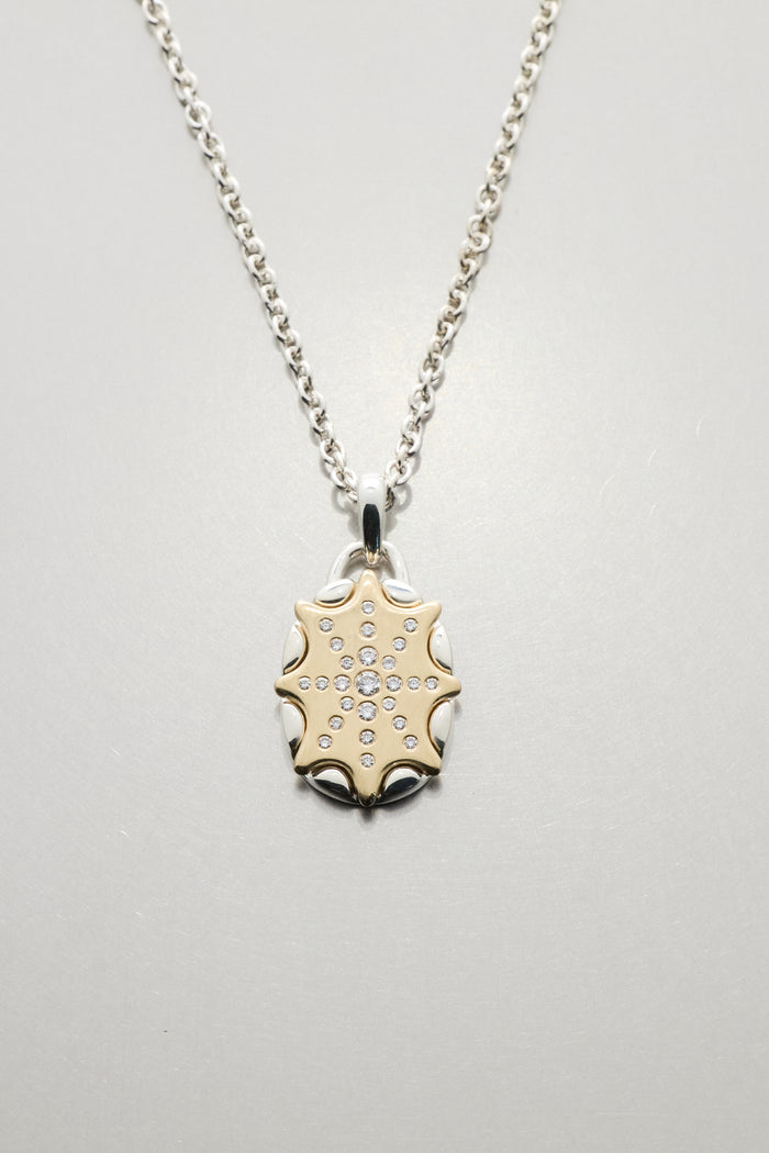 ZAEL MEDALLION TWO TONE
